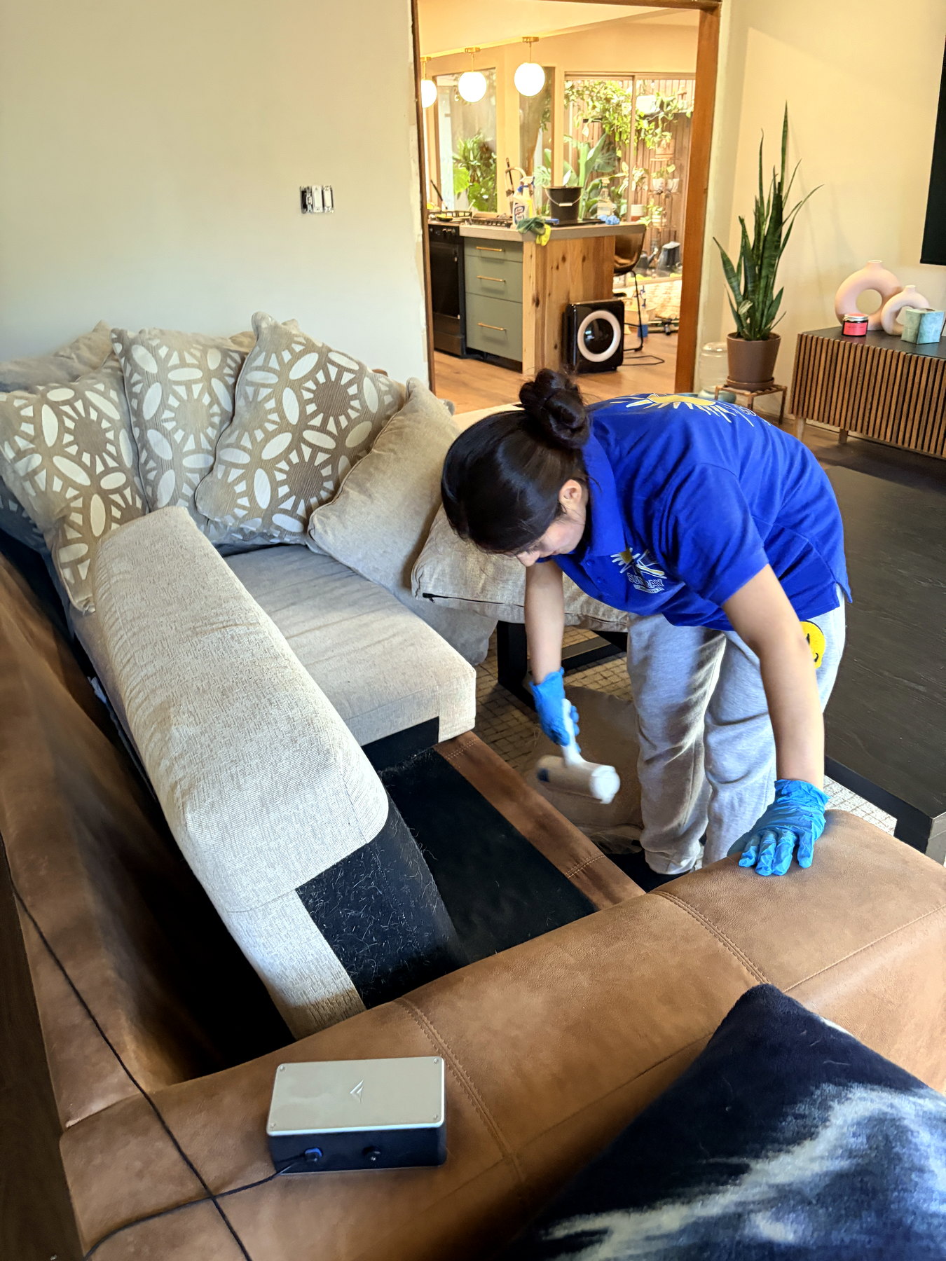 Living room recurring cleaning photo for Summit County homes by Sun Ray Cleaning Services