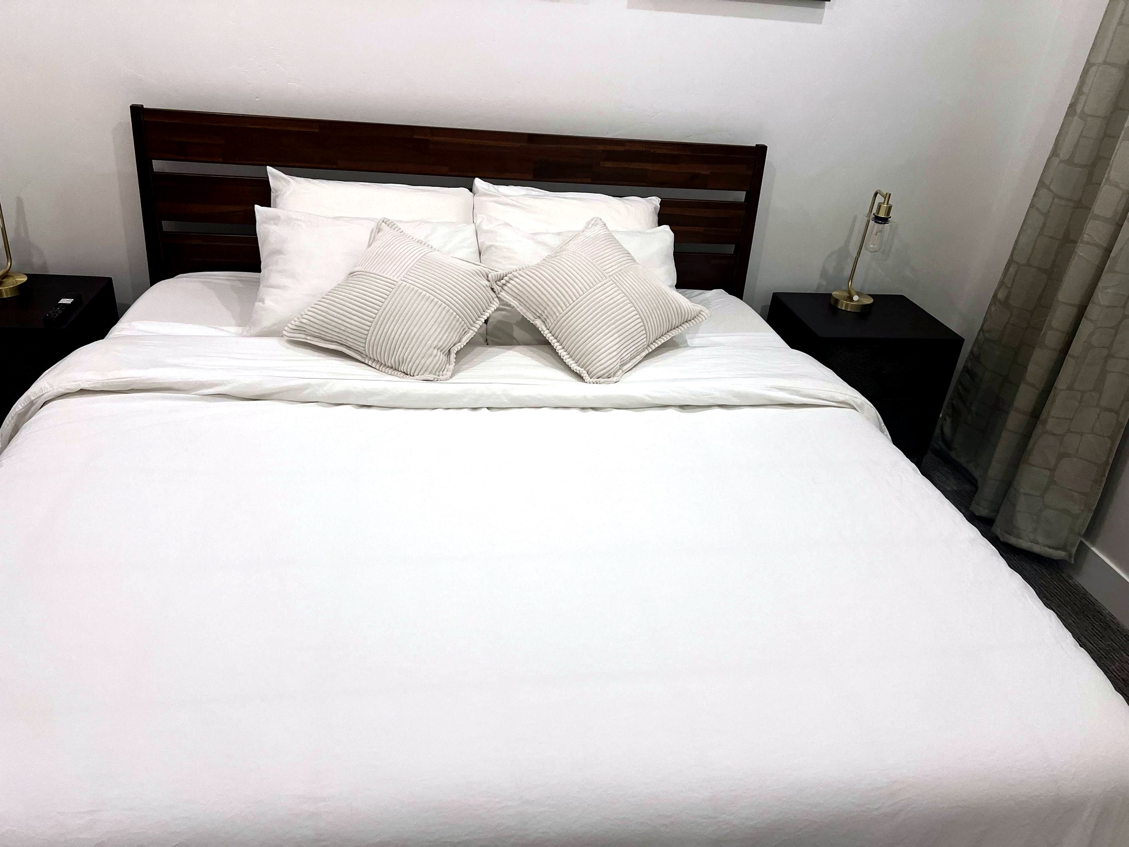 Bedroom cleaned for a Homestead area home in Midway